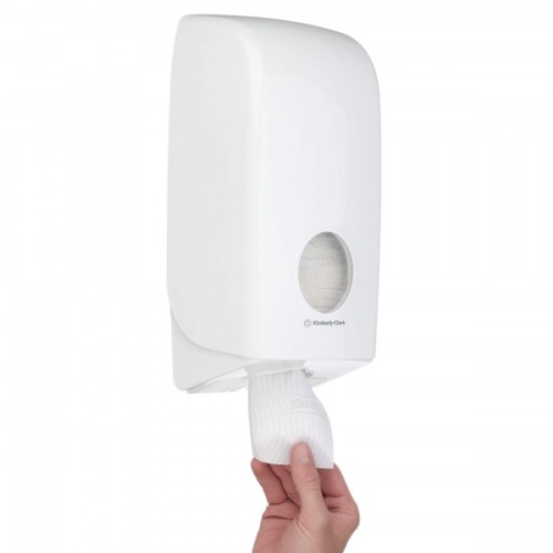 Kleenex Ultra tualetinis popierius servetėlėmis, 2 sl., servetėlė 12,5x18,6 cm, pakelyje 200 vnt. Pakuotėje 36 pakeliai Kleenex Ultra tualetinis popierius servetėlėmis, 2 sl., servetėlė 12,5x18,6 cm, pakelyje 200 vnt. Pakuotėje 36 pakeliai
